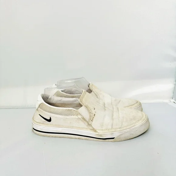 Nike Court Legacy White Slip-On Shoes Women’s Size 8 - Picture 2 of 10